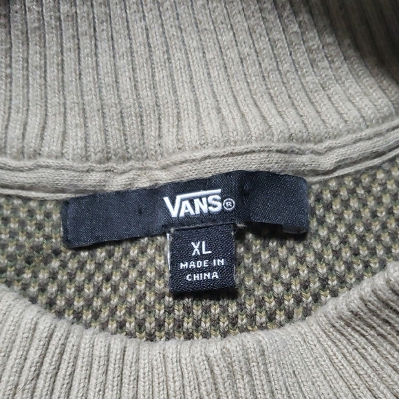 Vans | Cammile, Camo, Over Sized, Cropped, Pullover Sweater - Picture 2 of 8